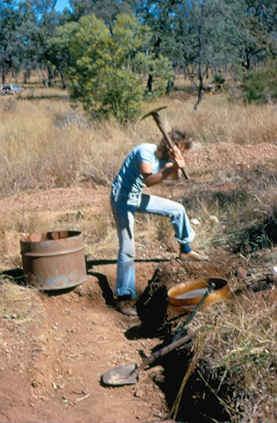 Rubyvale- Gem Hunting - Seventies